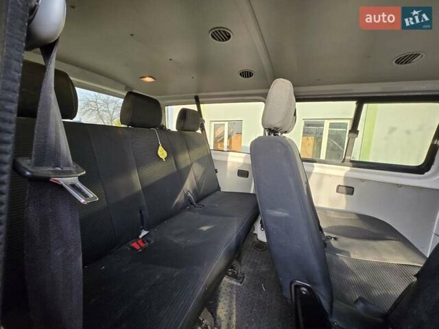 Белый Фольксваген Transporter, объемом двигателя 1.97 л и пробегом 420 тыс. км за 18500 $, фото 1 на Automoto.ua