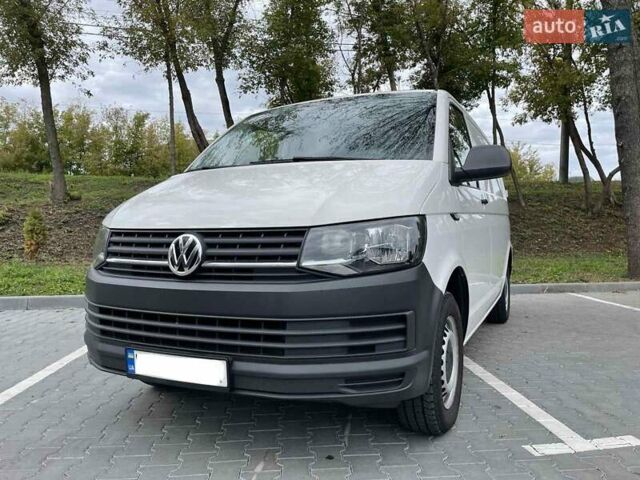 Білий Фольксваген Transporter, об'ємом двигуна 2 л та пробігом 210 тис. км за 16800 $, фото 2 на Automoto.ua