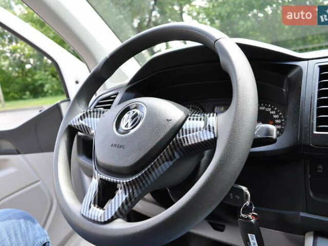 Белый Фольксваген Transporter, объемом двигателя 2 л и пробегом 210 тыс. км за 24800 $, фото 85 на Automoto.ua