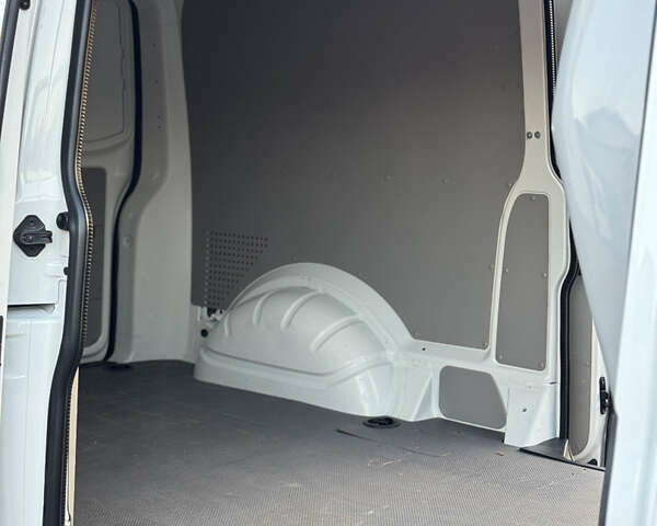 Білий Фольксваген Transporter, об'ємом двигуна 2 л та пробігом 253 тис. км за 18900 $, фото 42 на Automoto.ua