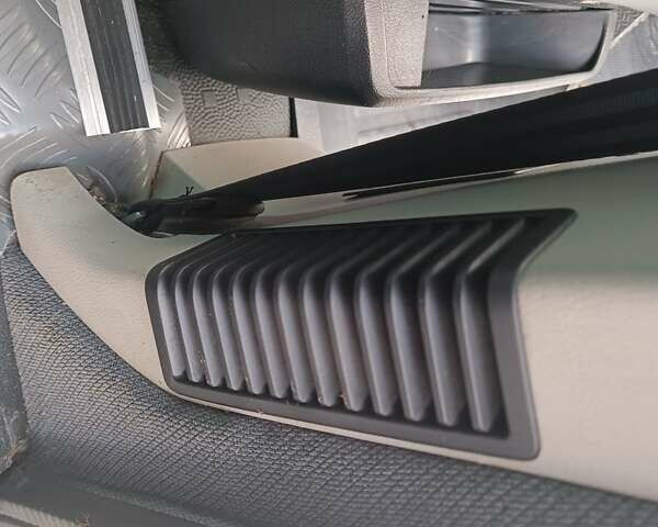 Білий Фольксваген Transporter, об'ємом двигуна 2 л та пробігом 243 тис. км за 24200 $, фото 31 на Automoto.ua