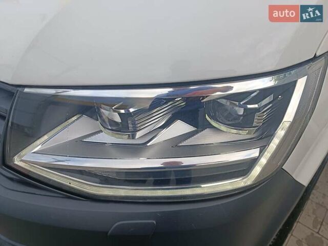 Білий Фольксваген Transporter, об'ємом двигуна 2 л та пробігом 243 тис. км за 24200 $, фото 45 на Automoto.ua