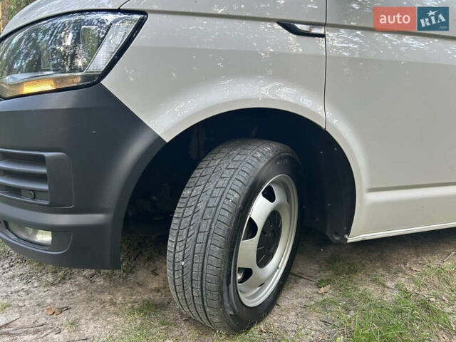 Белый Фольксваген Transporter, объемом двигателя 1.97 л и пробегом 241 тыс. км за 27200 $, фото 10 на Automoto.ua