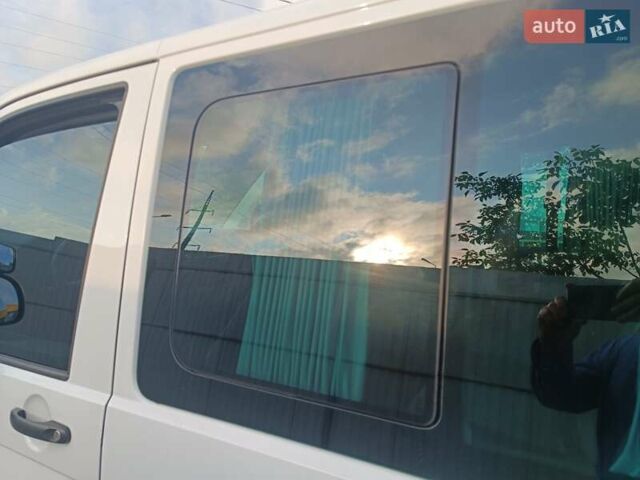 Білий Фольксваген Transporter, об'ємом двигуна 2 л та пробігом 243 тис. км за 24200 $, фото 28 на Automoto.ua