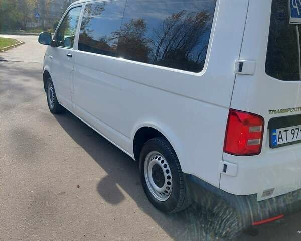 Белый Фольксваген Transporter, объемом двигателя 1.97 л и пробегом 282 тыс. км за 26000 $, фото 4 на Automoto.ua