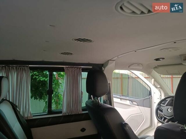 Білий Фольксваген Transporter, об'ємом двигуна 2 л та пробігом 243 тис. км за 24200 $, фото 2 на Automoto.ua