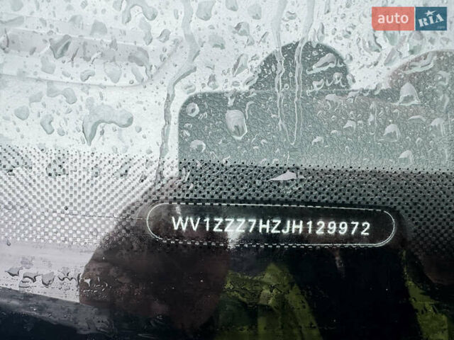 Белый Фольксваген Transporter, объемом двигателя 2 л и пробегом 251 тыс. км за 19000 $, фото 3 на Automoto.ua