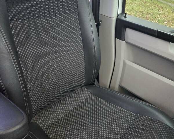 Білий Фольксваген Transporter, об'ємом двигуна 1.97 л та пробігом 218 тис. км за 23499 $, фото 42 на Automoto.ua
