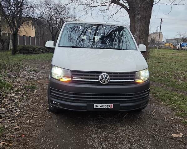 Білий Фольксваген Transporter, об'ємом двигуна 1.97 л та пробігом 218 тис. км за 23499 $, фото 50 на Automoto.ua