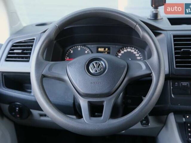 Білий Фольксваген Transporter, об'ємом двигуна 2 л та пробігом 321 тис. км за 19900 $, фото 13 на Automoto.ua