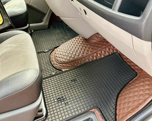 Білий Фольксваген Transporter, об'ємом двигуна 2 л та пробігом 238 тис. км за 31500 $, фото 23 на Automoto.ua