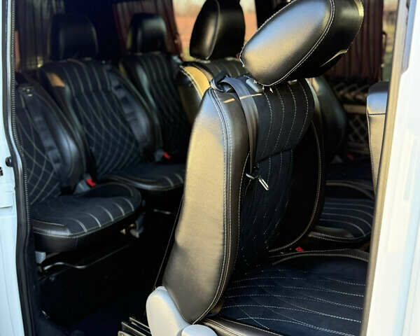 Білий Фольксваген Transporter, об'ємом двигуна 1.97 л та пробігом 239 тис. км за 26400 $, фото 34 на Automoto.ua