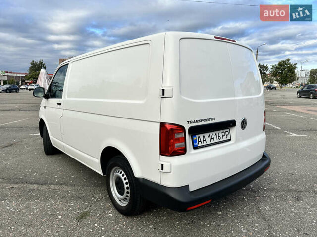 Белый Фольксваген Transporter, объемом двигателя 1.97 л и пробегом 270 тыс. км за 17400 $, фото 6 на Automoto.ua