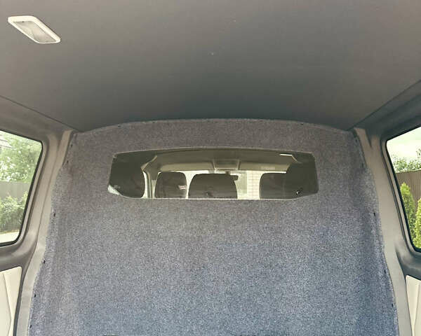 Білий Фольксваген Transporter, об'ємом двигуна 2 л та пробігом 238 тис. км за 31500 $, фото 17 на Automoto.ua
