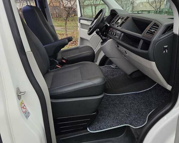 Білий Фольксваген Transporter, об'ємом двигуна 1.97 л та пробігом 218 тис. км за 23499 $, фото 68 на Automoto.ua