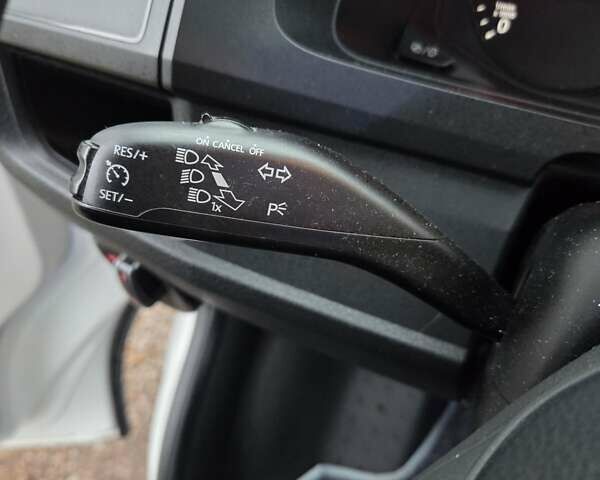 Білий Фольксваген Transporter, об'ємом двигуна 1.97 л та пробігом 218 тис. км за 23499 $, фото 55 на Automoto.ua