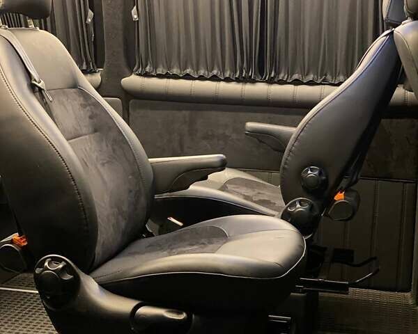 Белый Фольксваген Transporter, объемом двигателя 2 л и пробегом 262 тыс. км за 24500 $, фото 7 на Automoto.ua