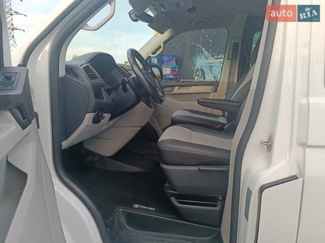 Білий Фольксваген Transporter, об'ємом двигуна 2 л та пробігом 243 тис. км за 24200 $, фото 46 на Automoto.ua