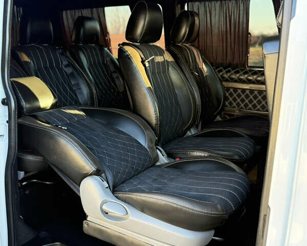 Білий Фольксваген Transporter, об'ємом двигуна 1.97 л та пробігом 239 тис. км за 26400 $, фото 35 на Automoto.ua