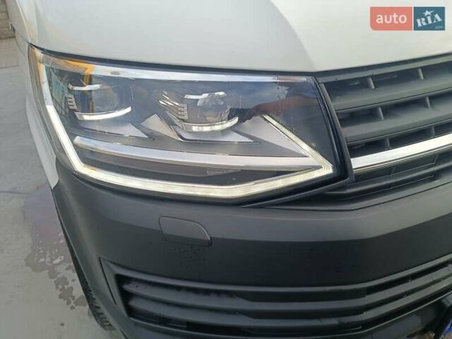 Білий Фольксваген Transporter, об'ємом двигуна 2 л та пробігом 243 тис. км за 24200 $, фото 44 на Automoto.ua