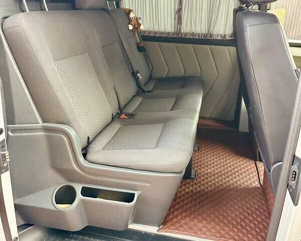 Білий Фольксваген Transporter, об'ємом двигуна 2 л та пробігом 238 тис. км за 31500 $, фото 33 на Automoto.ua