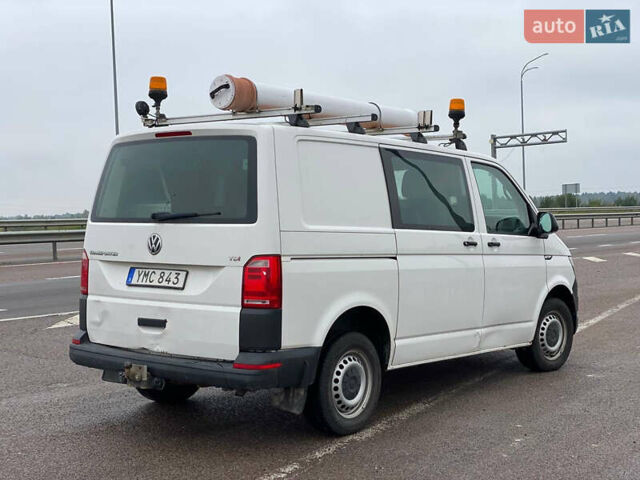 Белый Фольксваген Transporter, объемом двигателя 2 л и пробегом 208 тыс. км за 18500 $, фото 2 на Automoto.ua