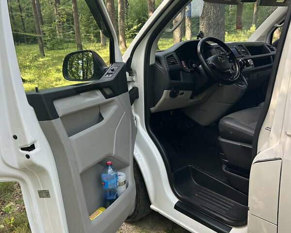 Белый Фольксваген Transporter, объемом двигателя 1.97 л и пробегом 241 тыс. км за 27200 $, фото 31 на Automoto.ua