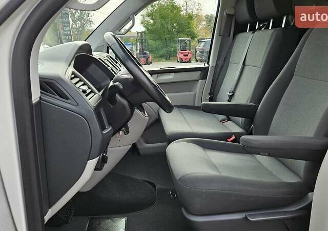 Белый Фольксваген Transporter, объемом двигателя 2 л и пробегом 290 тыс. км за 21300 $, фото 12 на Automoto.ua