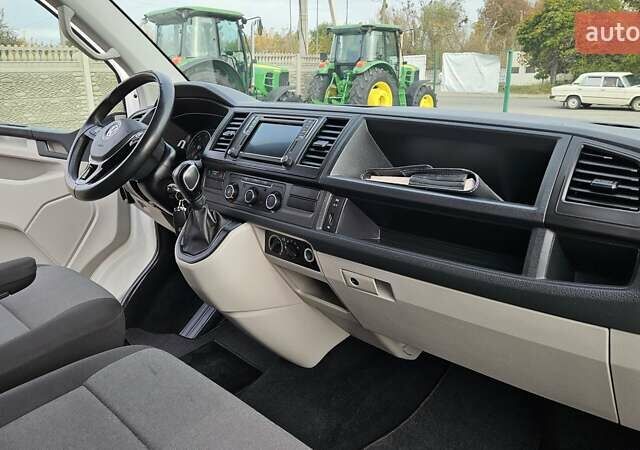 Белый Фольксваген Transporter, объемом двигателя 2 л и пробегом 290 тыс. км за 21300 $, фото 29 на Automoto.ua