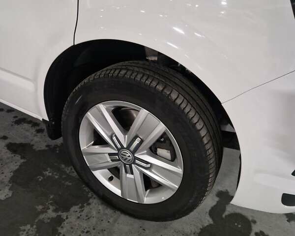 Белый Фольксваген Transporter, объемом двигателя 1.97 л и пробегом 238 тыс. км за 26999 $, фото 21 на Automoto.ua