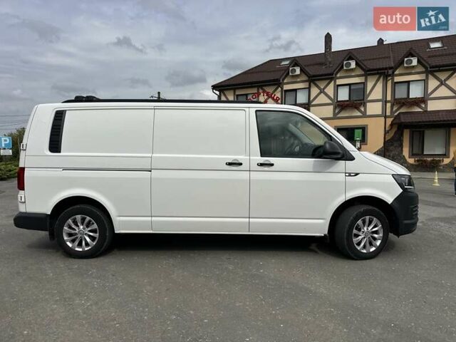 Белый Фольксваген Transporter, объемом двигателя 2 л и пробегом 230 тыс. км за 20999 $, фото 5 на Automoto.ua
