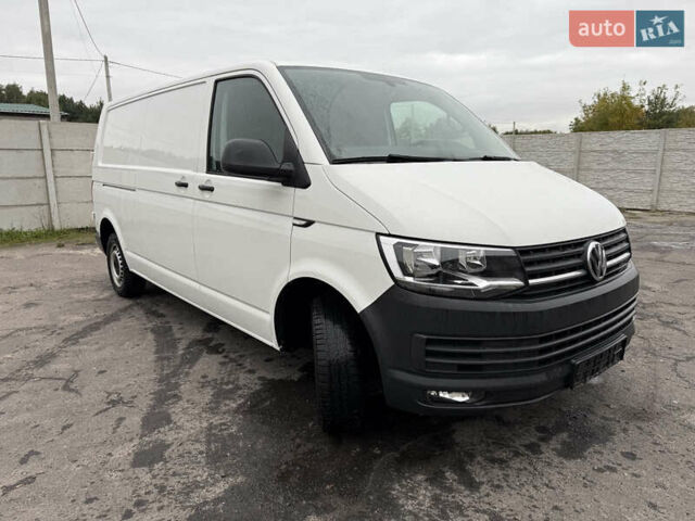 Білий Фольксваген Transporter, об'ємом двигуна 2 л та пробігом 252 тис. км за 18750 $, фото 8 на Automoto.ua