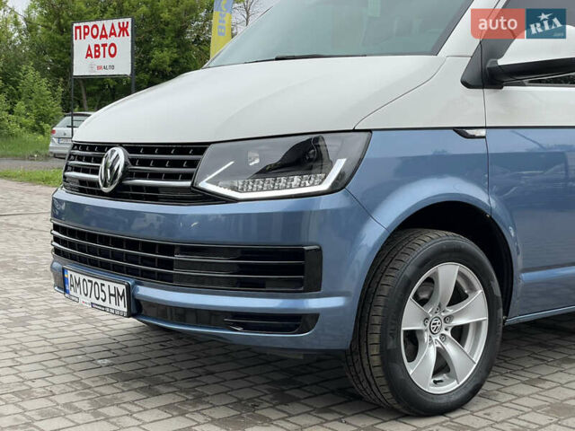 Білий Фольксваген Transporter, об'ємом двигуна 2 л та пробігом 228 тис. км за 25955 $, фото 3 на Automoto.ua