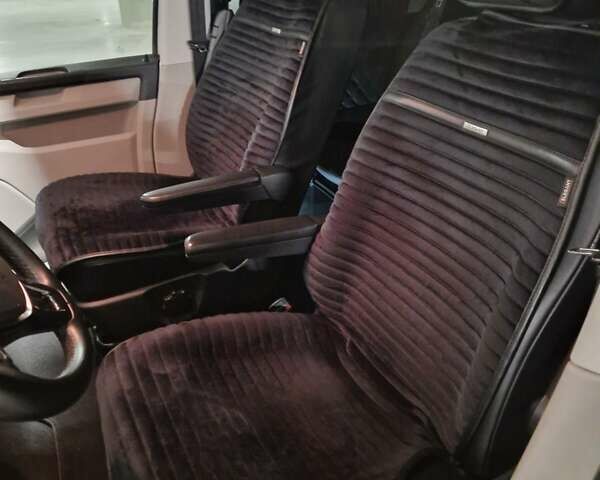 Белый Фольксваген Transporter, объемом двигателя 1.97 л и пробегом 238 тыс. км за 26999 $, фото 16 на Automoto.ua