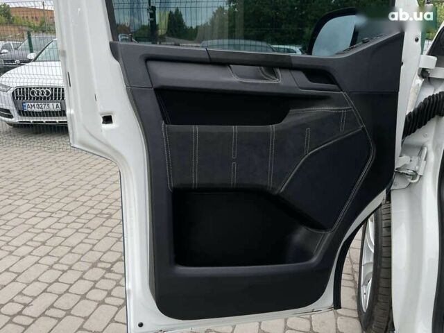 Белый Фольксваген Transporter, объемом двигателя 2 л и пробегом 228 тыс. км за 25955 $, фото 22 на Automoto.ua