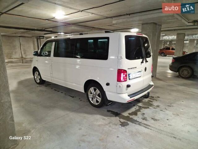 Белый Фольксваген Transporter, объемом двигателя 1.97 л и пробегом 238 тыс. км за 26999 $, фото 5 на Automoto.ua