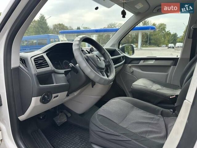 Белый Фольксваген Transporter, объемом двигателя 2 л и пробегом 230 тыс. км за 20999 $, фото 21 на Automoto.ua