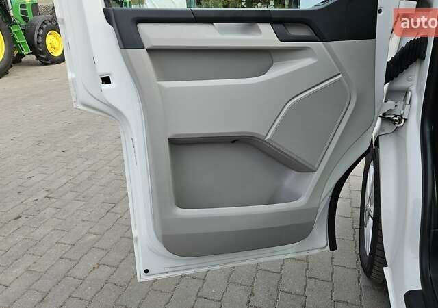 Белый Фольксваген Transporter, объемом двигателя 2 л и пробегом 290 тыс. км за 21300 $, фото 14 на Automoto.ua
