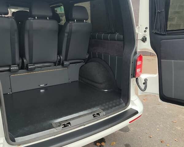 Белый Фольксваген Transporter, объемом двигателя 1.97 л и пробегом 228 тыс. км за 28000 $, фото 16 на Automoto.ua