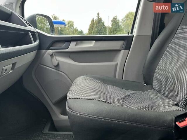 Белый Фольксваген Transporter, объемом двигателя 2 л и пробегом 230 тыс. км за 20999 $, фото 29 на Automoto.ua