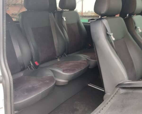 Белый Фольксваген Transporter, объемом двигателя 1.97 л и пробегом 228 тыс. км за 28000 $, фото 10 на Automoto.ua