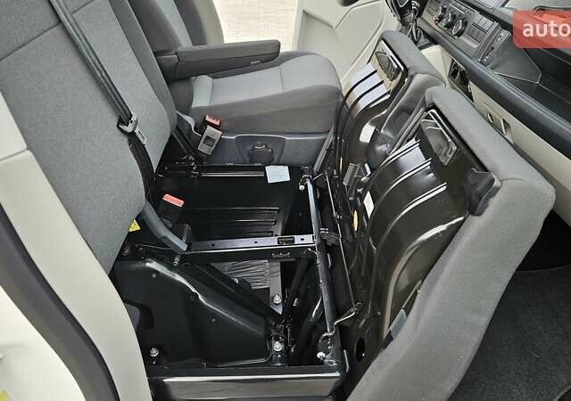 Белый Фольксваген Transporter, объемом двигателя 2 л и пробегом 290 тыс. км за 21300 $, фото 30 на Automoto.ua