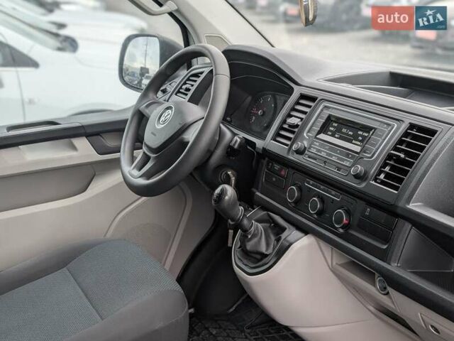 Белый Фольксваген Transporter, объемом двигателя 2 л и пробегом 278 тыс. км за 17550 $, фото 34 на Automoto.ua