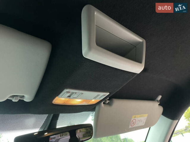 Білий Фольксваген Transporter, об'ємом двигуна 2 л та пробігом 228 тис. км за 25955 $, фото 62 на Automoto.ua