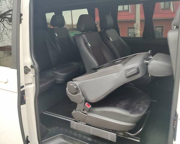 Белый Фольксваген Transporter, объемом двигателя 1.97 л и пробегом 228 тыс. км за 28000 $, фото 14 на Automoto.ua