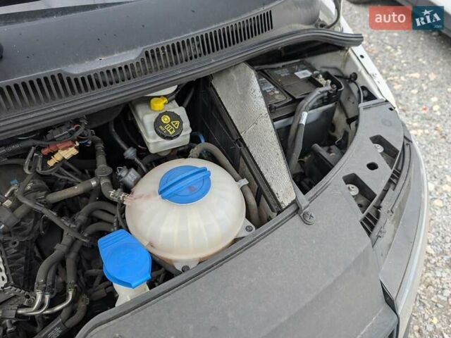 Белый Фольксваген Transporter, объемом двигателя 2 л и пробегом 278 тыс. км за 17550 $, фото 42 на Automoto.ua