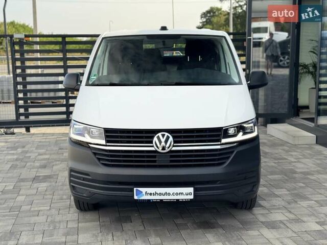 Белый Фольксваген Transporter, объемом двигателя 2 л и пробегом 190 тыс. км за 26900 $, фото 1 на Automoto.ua