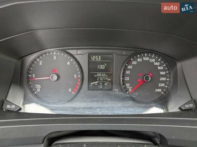 Белый Фольксваген Transporter, объемом двигателя 2 л и пробегом 278 тыс. км за 17550 $, фото 31 на Automoto.ua