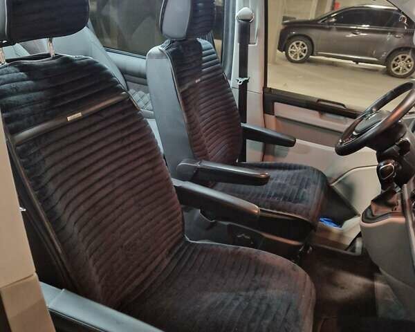 Белый Фольксваген Transporter, объемом двигателя 1.97 л и пробегом 238 тыс. км за 26999 $, фото 25 на Automoto.ua