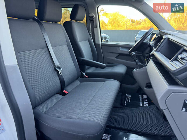 Белый Фольксваген Transporter, объемом двигателя 2 л и пробегом 300 тыс. км за 26500 $, фото 15 на Automoto.ua